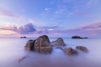 海边岩石，流光云雾高清风景，免费商用高清图片